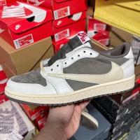 ราคา Travis Holland x Air Jordan 1 low og SP reverse mocha AJ1 dm7866-162 รองเท้าผ้าใบ Nike สําหรับผู้ชายรองเท้าผู้หญิง (53801295380)
