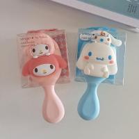 ราคา MINISO MINISO MINISO Sanrio Cinnamon Dog Melody ถุงลมนิรภัยหวีมินิแบบพกพาหวีนักเรียนการ์ตูน (41552073706)