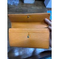 ราคา lv epi wallet ของแท้ มือ2 ค่ะ (28263032808)