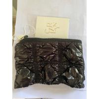 ราคา กระเป๋าเครื่องสำอางค์ carlyn ของแท้ (14999462115)