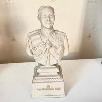 ราคา รูปหล่อเสด็จพ่อร.5 รัชกาลที่5 สีขาว สวย สง่า (25766557914)