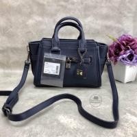 ราคา กระเป๋าสะพายข้างแบรนด์ LYN แท้ 100% (4314525124)