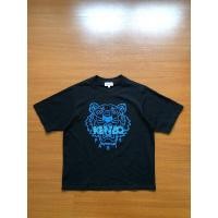 ราคา เสื้อยืด Kenzo สกรีนพลาสติก ของแท้ มือสอง สภาพใหม่มาก (22555128063)