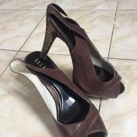 ราคา รองเท้าส้นสูง Elle (1384820339)