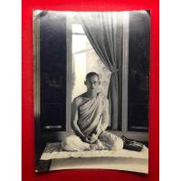 ราคา ภาพงานเก่าในหลวงรัชกาลที่9 ทรงผนวชไม่มีปรอท (22034243278)