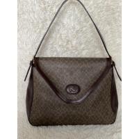 ราคา กระเป๋าหนังมือสอง แบรนด์ NINA RICCI สภาพใหม่ มีช่องใส่ของ 3 ช่อง ภายในสะอาด (13708001233)