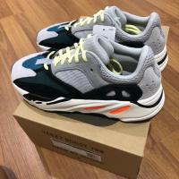 ราคา Yeezy 700 (1590779972)