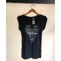 ราคา เสื้อยืด Preloved BCBG Max Azria (44171894131)