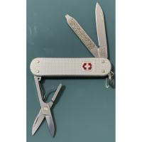 ราคา Victorinox Classic SD Alox 58 mm (47351921511)