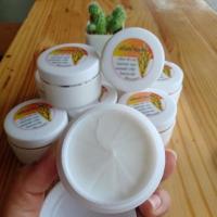 ราคา ครีมน้ำนมข้าว (สูตรพิเศษ) (21318747856)