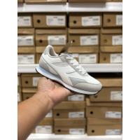 ราคา DIADORA MANLEY WHITE GREY รองเท้าผู้หญิง DIAX24F1208W รองเท้าดั้งเดิม (42674779879)