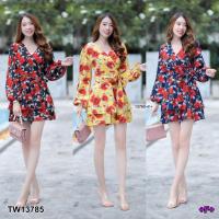 ราคา GN13785 **รบกวนสอบถามก่อนสั่งซื้อจ้า** จั๊มสั้นคอวีผูกเอวแขนยาวลายดอก jumpsuit (4860971874)