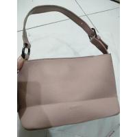 ราคา Esquire กระเป๋าสะพายสีชมพู 22x15cm (53801194603)