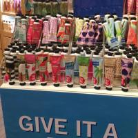 ราคา Bath&body works hand cream 100% (316979762)