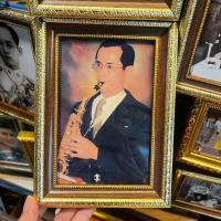 ราคา กรอบรูปภาพพระฉายาลักษณ์ รัชกาลที่ 9 ร.9 ขนาด 5x7 นิ้ว ตั้งโต๊ะหรือห้อยแขวน ของขวัญ เสริมฮวงจุ้ย เสริมความเป็นศิริมงคล (24013187028)