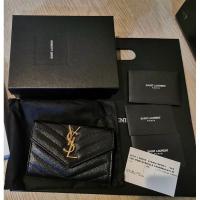 ราคา YSL มือสองสภาพเหมือนใหม่ แท้ 100% (25552310514)
