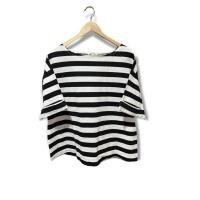 ราคา เสื้อยืดลายขวางสีดำขาวคอปาด (15116756409)