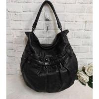 ราคา กระเป๋า LEBEIGE หนังแท้ 1ช่องหลัก 2ย่อย หน้า 1ช่อง ราคา : 790 กว้าง 16นิ้ว สูง 17นิ้ว ฐาน 4นิ้ว (25661603182)