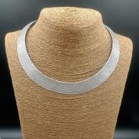 ราคา โช๊ค​เกอร์​คอ​เงิน​แท้​950 (17408666343)