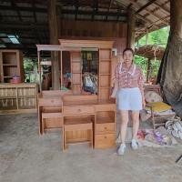 ราคา โต้ะเครื่องแป้งไม้สักขนาดมาตรฐาน (52901561771)