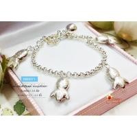 ราคา สร้อยข้อมือเงินแท้สำหรับเด็ก ลายผ่าหวายห้อยตุ้งติ้งปลา 4 ตัว HB0071 (308777478)