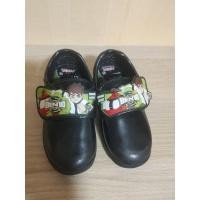 ราคา รองเท้านักเรียนอนุบาลชายมือสอง (20388092716)