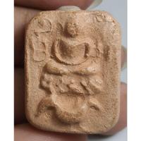 ราคา พระเนื้อดินพิมพ์ขี่ไก่หลวงพ่อปานวัดบางนมโคเนื้อหามวลสารเก่าสภาพองค์นี้สวยมากๆครับองค์จริงสวยกว่าในรูปดูแล้วชอบจัดไปเลยบ (25686631195)