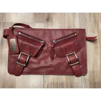 ราคา กระเป๋า DKNY มือ2 ของแท้ % สภาพ 99% ใหม่กริ๊ปไม่เคยใช้เลยค่ะ กว้าง 9“ สูง 5.5” (29280574182)