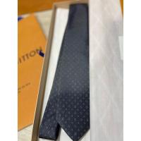 ราคา New✨️ เนคไท LOUIS VUITTON สีกรม ลาย monogram. รุ่น LV Classic (27804127399)