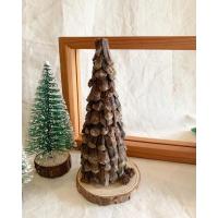 ราคา ต้นคริสต์มาสลูกสน ( ทำจากลูกสน ) (12656249809)