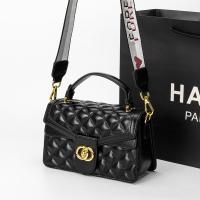 ราคา กระเป๋าถือและสะพายข้าง สไตล์ Chanel Rhombus สำหรับผู้หญิง (43524537212)