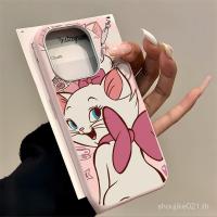 ราคา เคสโทรศัพท์ดีไซน์แมวผีเสื้อ Marie สำหรับ iPhone 11 12 13 14 15 16Plus 7 8 Plus เคสโทรศัพท์น่ารัก XS MAX X XR 11 12 13 14 15 16PRO MAX เคสหนังสีเงิน (27977655115)