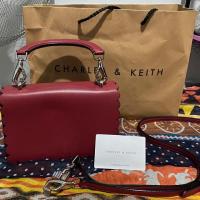 ราคา CHARLES&KEITH มือ2ของแท้จากshop (7738758172)