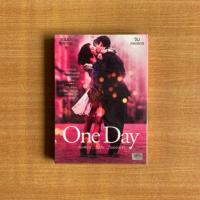 ราคา DVD : One Day (2011) วันเดียว วันนั้น วันของเรา [มือ 1 ปกสวม] Anne Hathaway / Jim Sturgess / ดีวีดี หนัง แผ่นแท้ ตรงปก (9886868945)