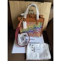 ราคา กระเป๋าCoach field tote 22 ของแท้ สินค้านำเข้าจากอเมริกา (14454858804)