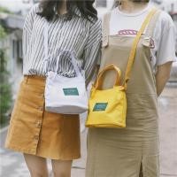 ราคา กระเป๋าผ้า Living Traveling Share ใบเล็ก (28726553114)