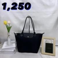 ราคา Longchamp le pliage neo size: S หูยาวมือสองของแท้ ส่งต่อ 1,250 บาท สีดำ (18162942613)