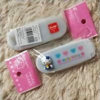 ราคา Sanrio Hello Kitty ที่ปัดฝุ่น เศษขนออกจากเสื้อผ้าและกระเป๋าแบบพกพา มีกระจกในตัว (2259385478)