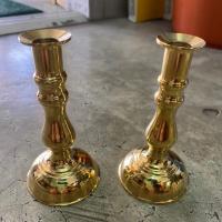 ราคา เชิงเทียน เชิงเทียนทองเหลือง ผอม สูง4นิ้ว ทองเหลืองแท้ รูเล็ก เกรดเอ (3150838677)