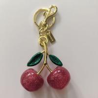 ราคา GANTUNGAN Cherry Charm Bag ไม้แขวนเสื้อ Coach (28421103577)