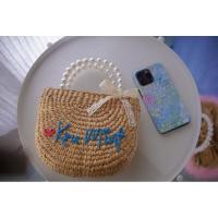 ราคา กระเป๋าสานทรงครึ่งวงกลม หูจับมุก ติดชื่อ (22880935514)