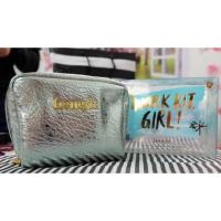 ราคา กระเป๋าเครื่องสำอางค์ benefit (314201685)