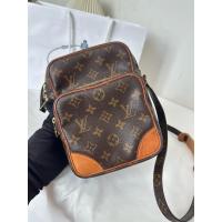 ราคา Louis Vuitton Amazon pm (40200905391)