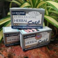 ราคา ลาบูสส์ สบู่แก้ฝ้า AHA(สูตรดั้งเดิม) ของแท้ (7831503559)