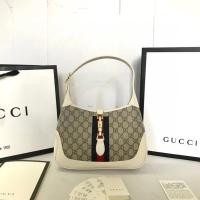 ราคา กระเป๋าสะพายข้าง Burberry Go Vintage คล้องแขน สไตล์แจ็กกี้ สำหรับผู้หญิง (26093597010)