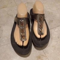 ราคา รองเท้าแตะเพื่อสุขภาพ ยี่ห้อ fitflop แท้ (มือสอง) (ราคามือหนึ่ง 4,990) (25934011574)
