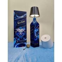 ราคา เพิ่มความพิเศษด้วย โคมไฟตกแต่งสุดพรีเมียม พร้อมกับขวดเปล่าพร้อมกล่อง Johnnie Walker Blue Label James Jean รุ่นลิมิเต็ด (42126119284)