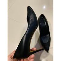 ราคา รองเท้าส้นสูง Gucci มือสอง (23041971866)