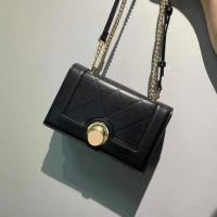 ราคา Pedro กระเป๋าสะพายข้าง กระเป๋าโซ่ small original (6882183688)