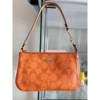 ราคา กระเป๋าCoach พอช มือสองของแท้100% (23356430388)